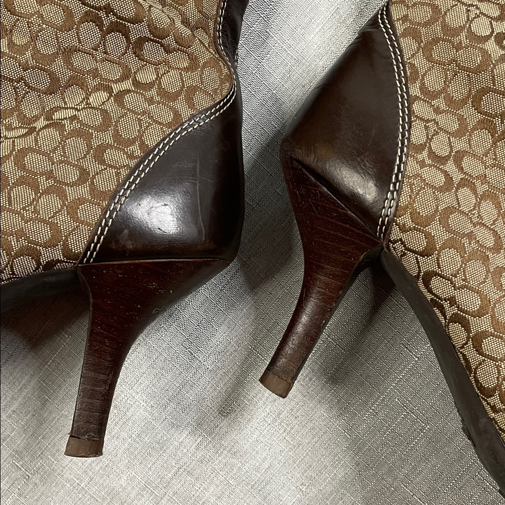 Coach Signature Jeri Tan Brown Canvas and Leather Heeled Boots Size 7.5 - Picture 7 of 15